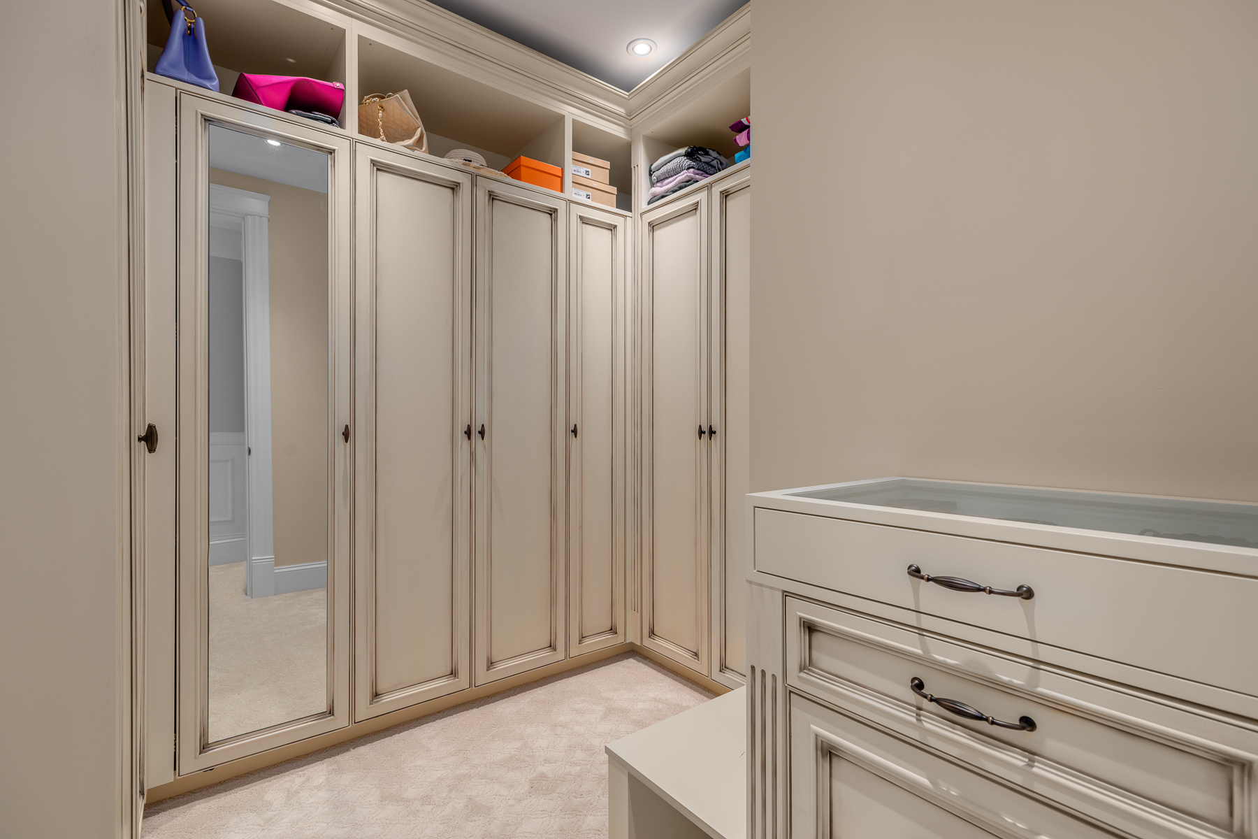 1367 Chartwell Drive